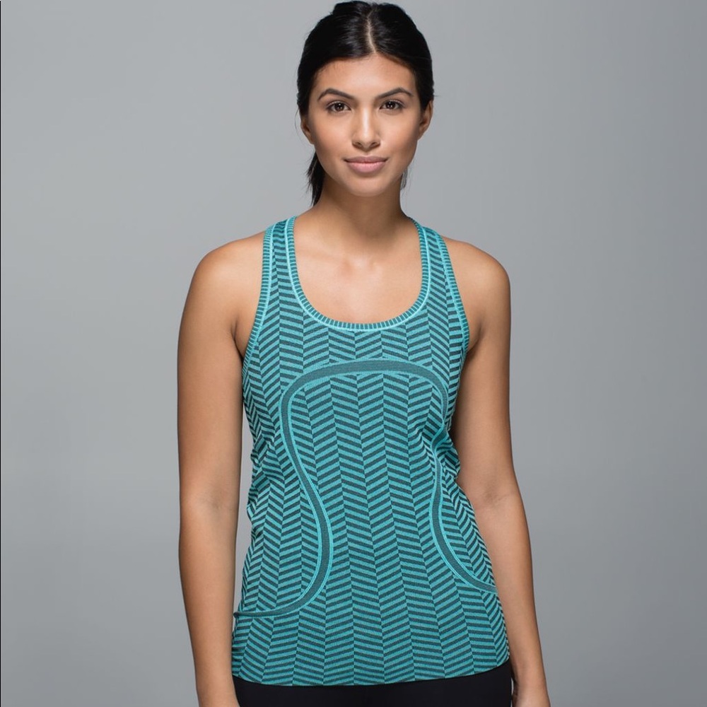 NWOT Lululemon Run: Swiftly Tech Racerback
Blue Chevron. Size 6.